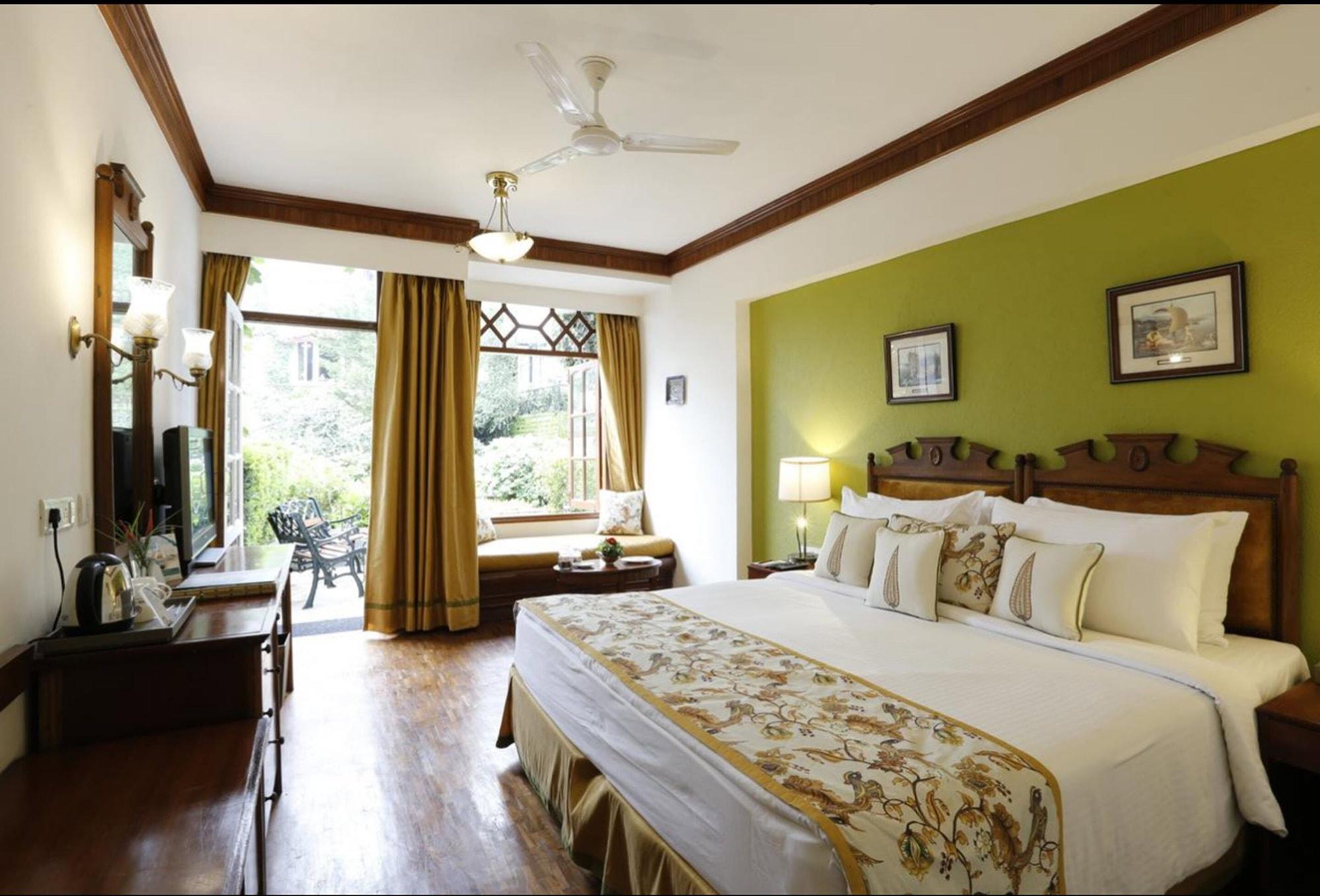 The Naini Retreat, Nainital By Leisure Hotels Eksteriør billede