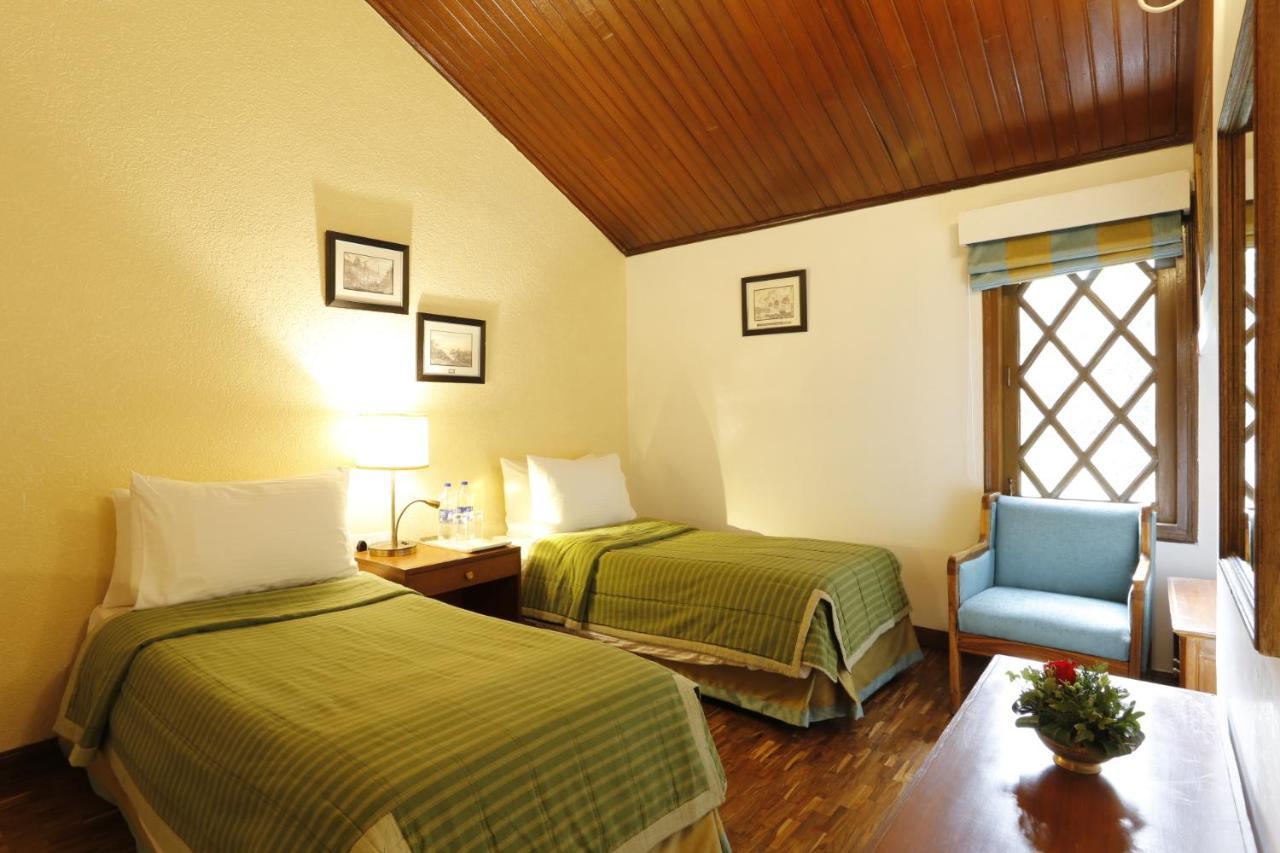 The Naini Retreat, Nainital By Leisure Hotels Eksteriør billede